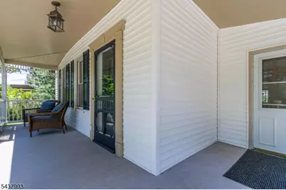 2 Overlook Ave, Peapack Gladstone Boro, NJ 07934 - Photo 5