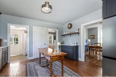 2 Overlook Ave, Peapack Gladstone Boro, NJ 07934 - Photo 17