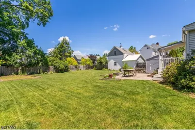 2 Overlook Ave, Peapack Gladstone Boro, NJ 07934 - Photo 37