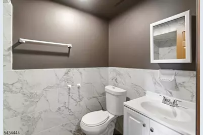 1109 Essex Ave, Linden, NJ 07036 - Photo 23