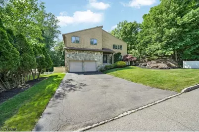 72 Agawam Dr, Wayne, NJ 07470 - Photo 41