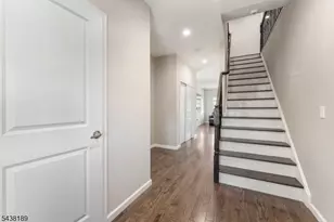 78 Valerie Dr, Manville, NJ 08835 - Photo 3