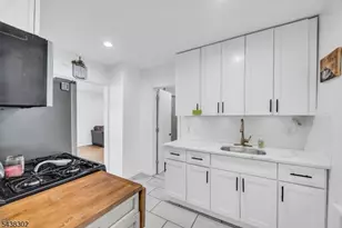182 Baltimore Ave, Cranford Township, NJ 07016 - Photo 3