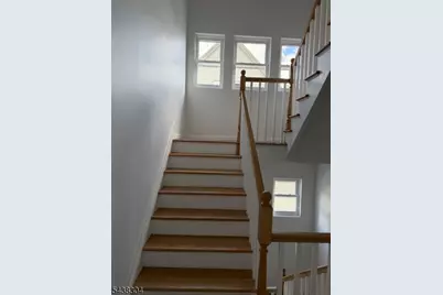 170 N 18th St, East Orange, NJ 07017 - Photo 3