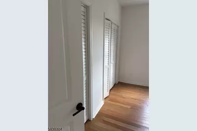 170 N 18th St, East Orange, NJ 07017 - Photo 9