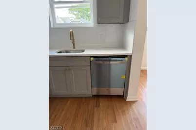 170 N 18th St, East Orange, NJ 07017 - Photo 5