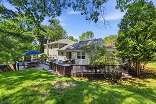 12 Wildwood Dr, North Caldwell, NJ 07006 - Photo 37