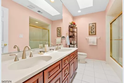 38 Canterbury Rd, Denville Twp., NJ 07834 - Photo 25
