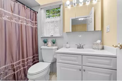 38 Canterbury Rd, Denville Twp., NJ 07834 - Photo 19