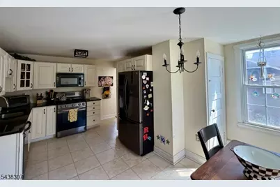 57 Bonnell St, Flemington, NJ 08822 - Photo 9