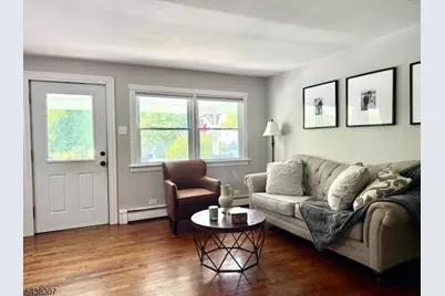 57 Bonnell St, Flemington, NJ 08822 - Photo 5