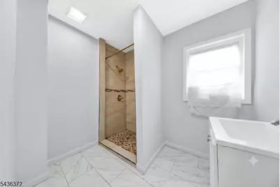 313 Livingston St, Elizabeth, NJ 07206 - Photo 15