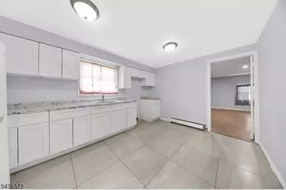 313 Livingston St, Elizabeth, NJ 07206 - Photo 5