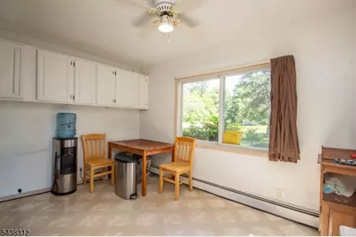 209 Fairview Ave, Hampton Township, NJ 07860 - Photo 7