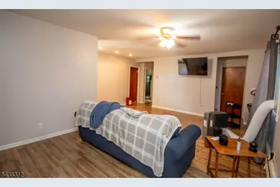 209 Fairview Ave, Hampton Township, NJ 07860 - Photo 9