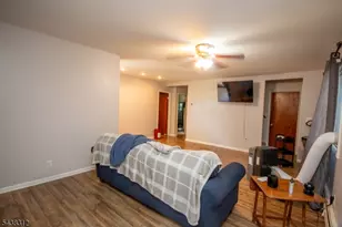 209 Fairview Ave, Hampton Township, NJ 07860 - Photo 9