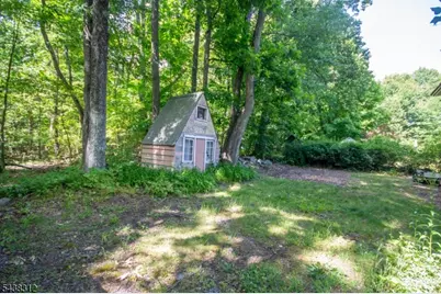 209 Fairview Ave, Hampton Township, NJ 07860 - Photo 31