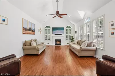 7 Donna Ln, Mount Olive, NJ 07836 - Photo 17