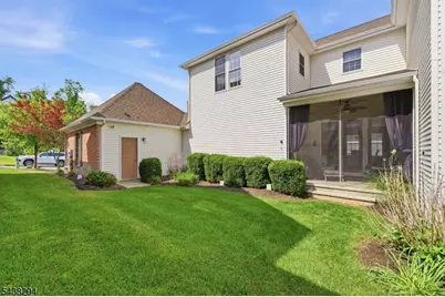 14 Bluffs Ct, Hamburg, NJ 07419 - Photo 27
