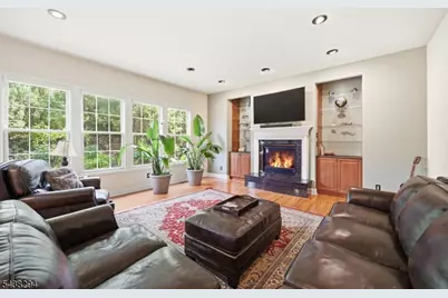 14 Bluffs Ct, Hamburg, NJ 07419 - Photo 21