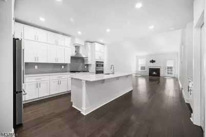 17 Kelsch Dr, Morris Plains, NJ 07950 - Photo 35