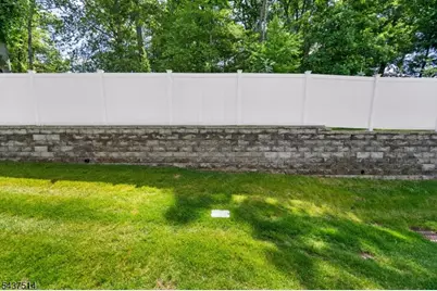 17 Kelsch Dr, Morris Plains, NJ 07950 - Photo 39