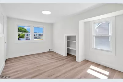 414 S Pine Ave, Sayreville, NJ 08879 - Photo 23