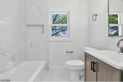 414 S Pine Ave, Sayreville, NJ 08879 - Photo 29