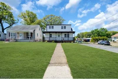 414 S Pine Ave, Sayreville, NJ 08879 - Photo 3