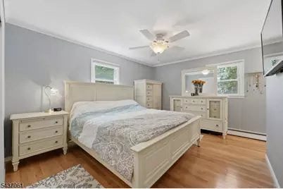 16 Windsor Dr, Jefferson Township, NJ 07438 - Photo 23