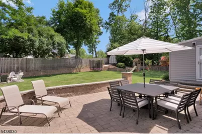 29 Bradford St, New Providence, NJ 07974 - Photo 3