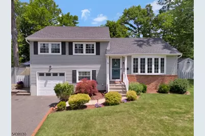 29 Bradford St, New Providence, NJ 07974 - Photo 1