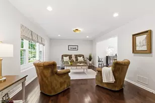 72 Kiva Pl, Branchburg Township, NJ 08876 - Photo 3