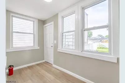 84 Heckel St, Belleville, NJ 07109 - Photo 5