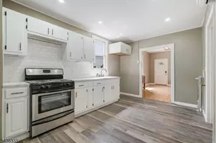 84 Heckel St, Belleville, NJ 07109 - Photo 11