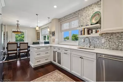 11 Euclid Ave #6C, Summit, NJ 07901 - Photo 13