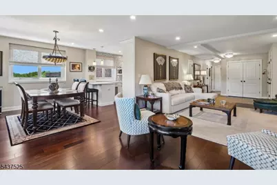 11 Euclid Ave #6C, Summit, NJ 07901 - Photo 9