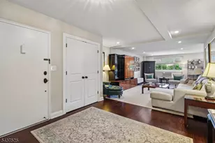 11 Euclid Ave, Summit, NJ 07901 - Photo 7