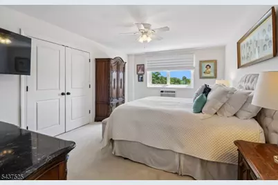 11 Euclid Ave #6C, Summit, NJ 07901 - Photo 19