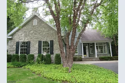 26 Bethpage Dr, Montgomery Township, NJ 08558 - Photo 3