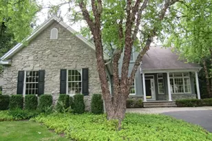26 Bethpage Dr, Montgomery Township, NJ 08558 - Photo 3