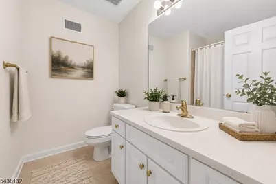 44 Peach Tree Ln, North Haledon, NJ 07508 - Photo 15