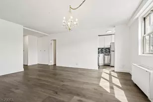 7100 Blvd E, Guttenberg Town, NJ 07093 - Photo 5