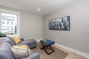 27 Mission St, Montclair, NJ 07042 - Photo 7
