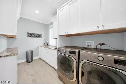 16 Schneider Ln, Montville Township, NJ 07045 - Photo 35