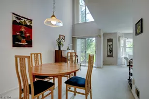 152 Bonney Ct, Bridgewater, NJ 08807 - Photo 5