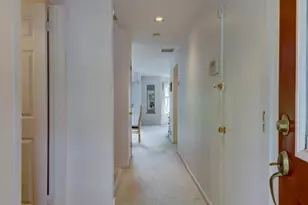 152 Bonney Ct, Bridgewater, NJ 08807 - Photo 3