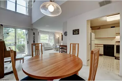 152 Bonney Ct, Bridgewater, NJ 08807 - Photo 7