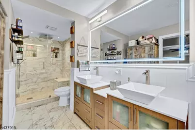 91 Crestview Rd, Woodbridge Township, NJ 08863 - Photo 21