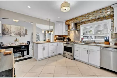 91 Crestview Rd, Woodbridge Township, NJ 08863 - Photo 15